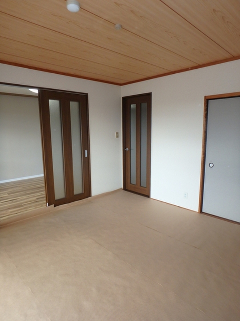 (13/21) 居室・リビング (13/21) 居室・リビング