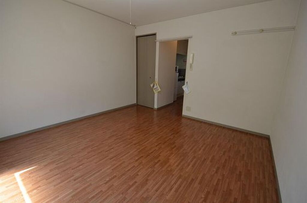 (2/24) 居室・リビング (2/24) 居室・リビング