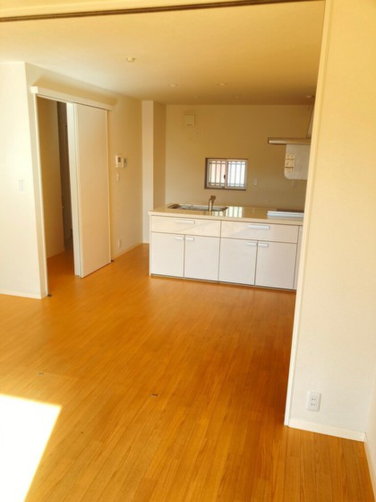 (18/21) 居室・リビング (18/21) 居室・リビング