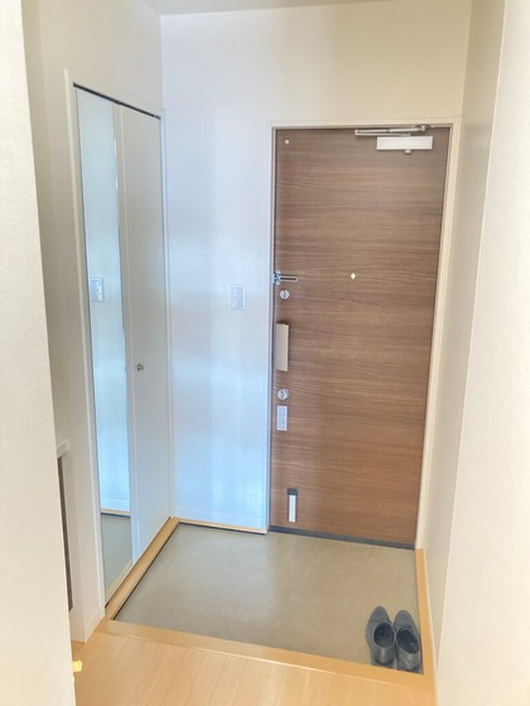 (10/21) 玄関 (10/21) 玄関