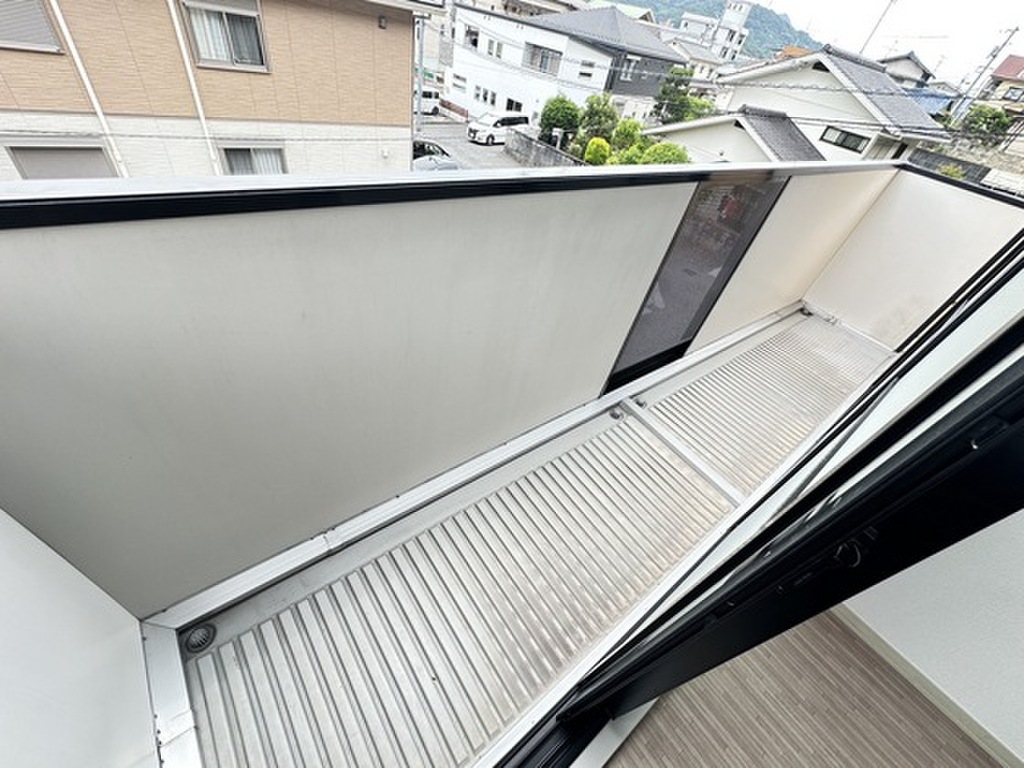 (12/17) バルコニー (12/17) バルコニー