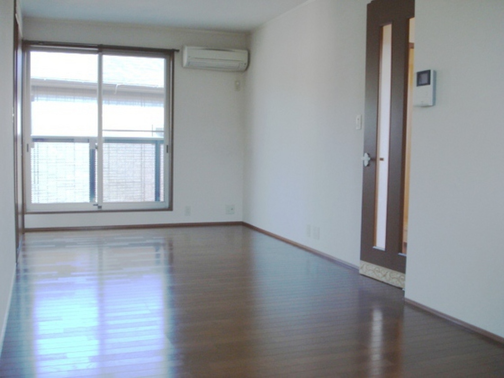 (2/14) 居室・リビング (2/14) 居室・リビング