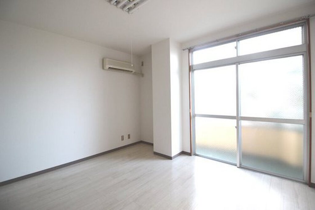 (2/19) 居室・リビング (2/19) 居室・リビング