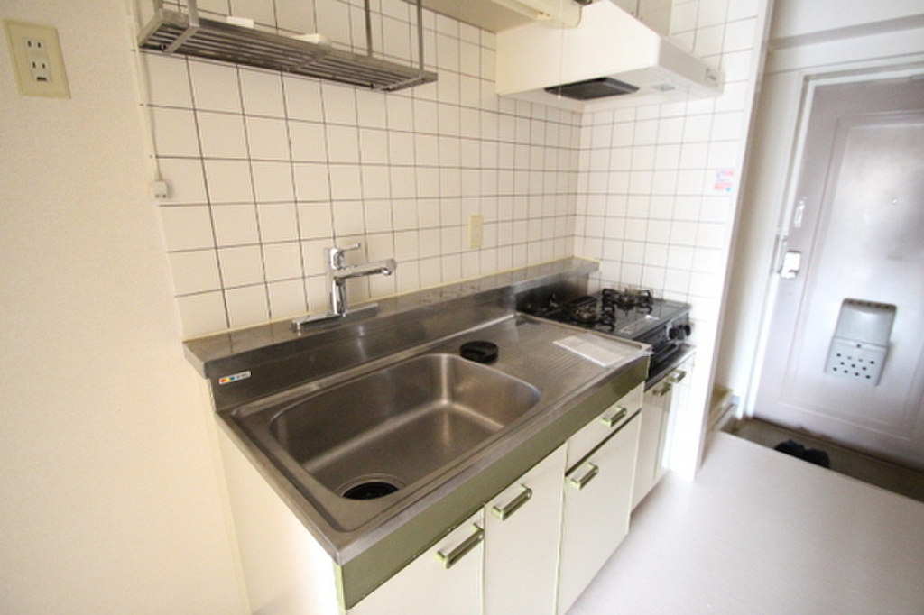 (3/16) 他号室のお写真です