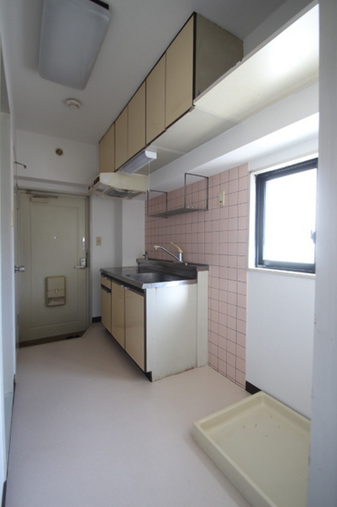 (13/17) 他号室のお写真です