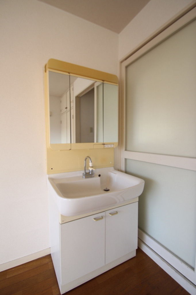 (6/18) 洗面所 (6/18) 洗面所