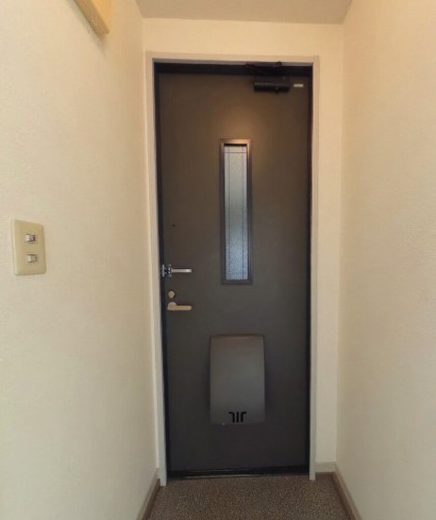 (10/16) 玄関 (10/16) 玄関