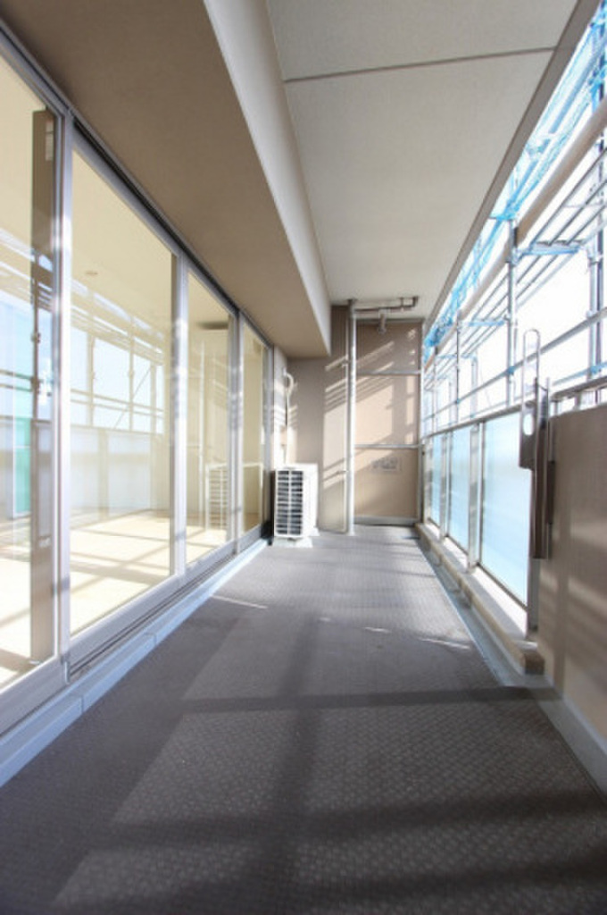 (13/23) バルコニー (13/23) バルコニー