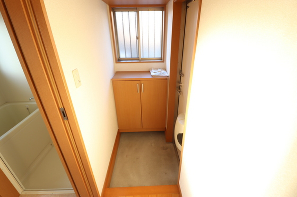 (8/27) 玄関 (8/27) 玄関