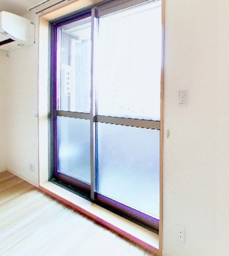 (13/20) バルコニー (13/20) バルコニー