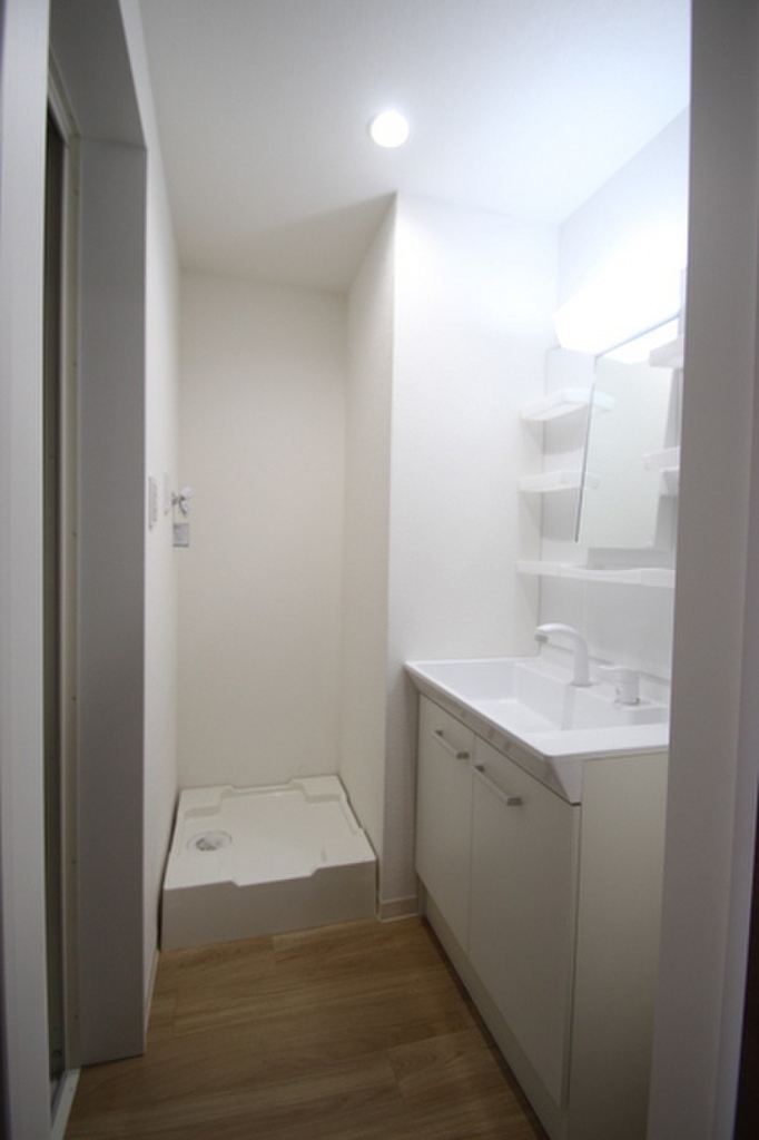 (2/18) 洗面所 (2/18) 洗面所