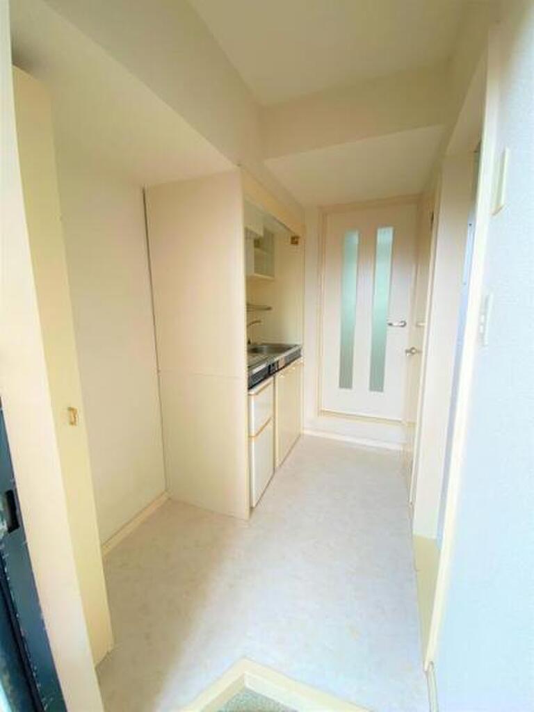 (6/14) 玄関 (6/14) 玄関