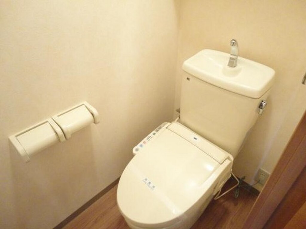 (5/22) トイレ (5/22) トイレ