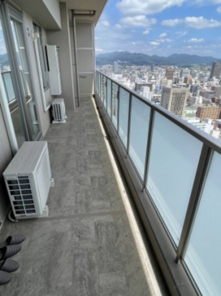 (7/19) バルコニー (7/19) バルコニー