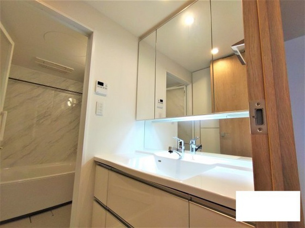 (5/16) 洗面所 (5/16) 洗面所