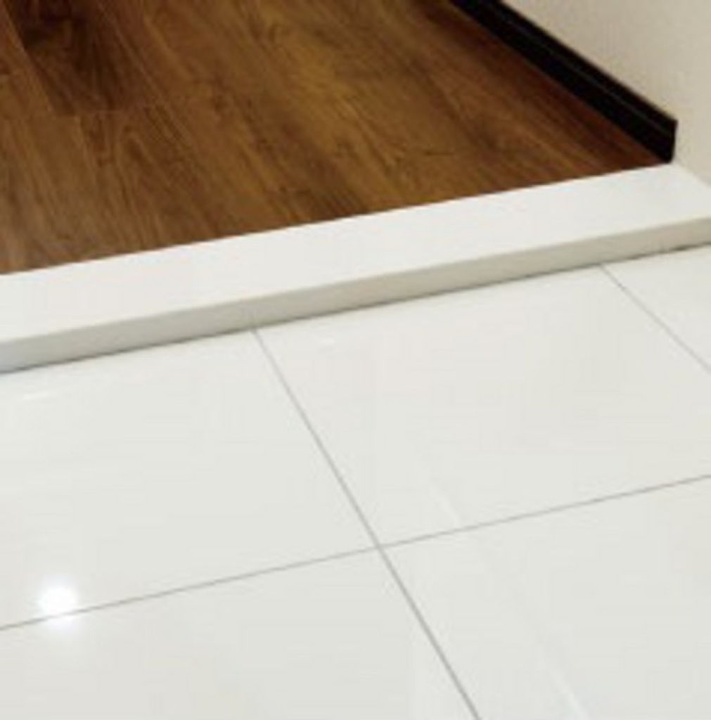 (10/18) 玄関 (10/18) 玄関