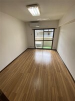 ※他号室の写真です