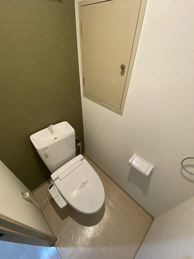 (5/22) トイレ (5/22) トイレ