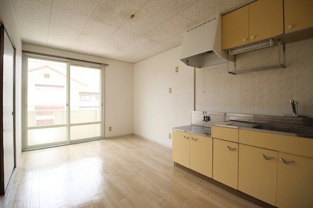 (2/15) ※他号室の写真です