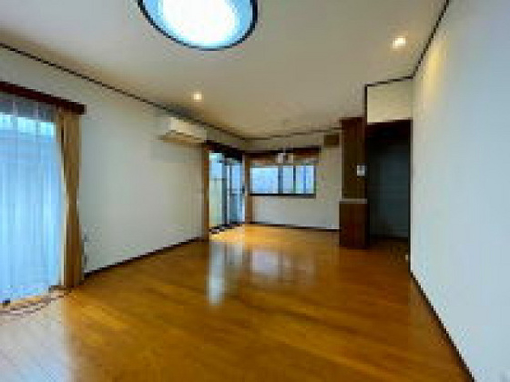 (2/20) 居室・リビング (2/20) 居室・リビング