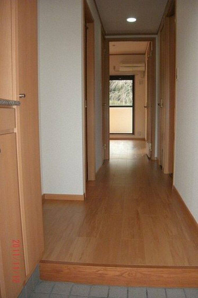 (5/8) 玄関 (5/8) 玄関