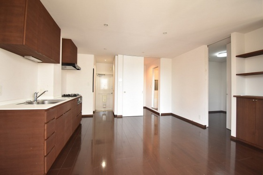 (2/15) 居室・リビング (2/15) 居室・リビング