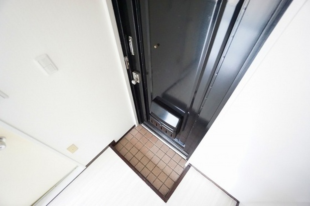 (2/21) 玄関 (2/21) 玄関