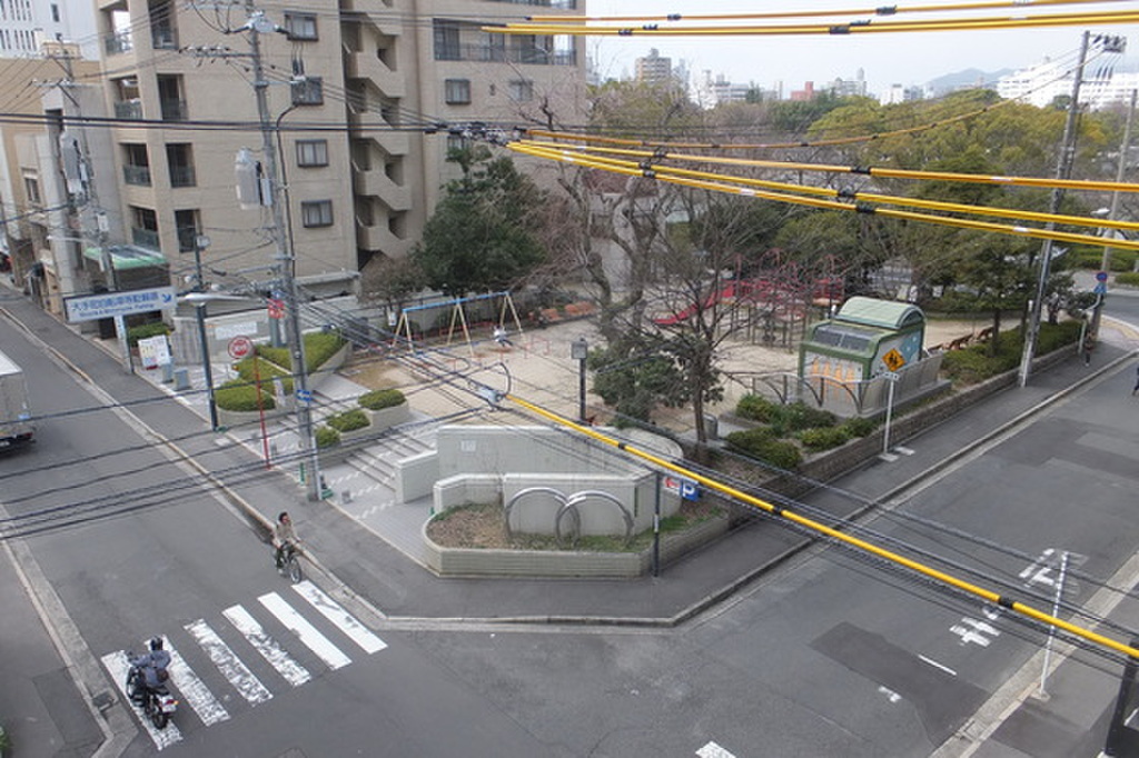 (13/24) 眺望 (13/24) 眺望