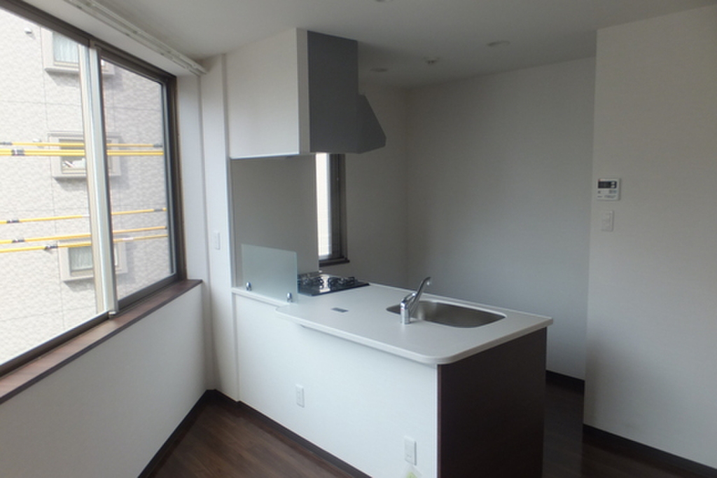 (16/24) キッチン (16/24) キッチン