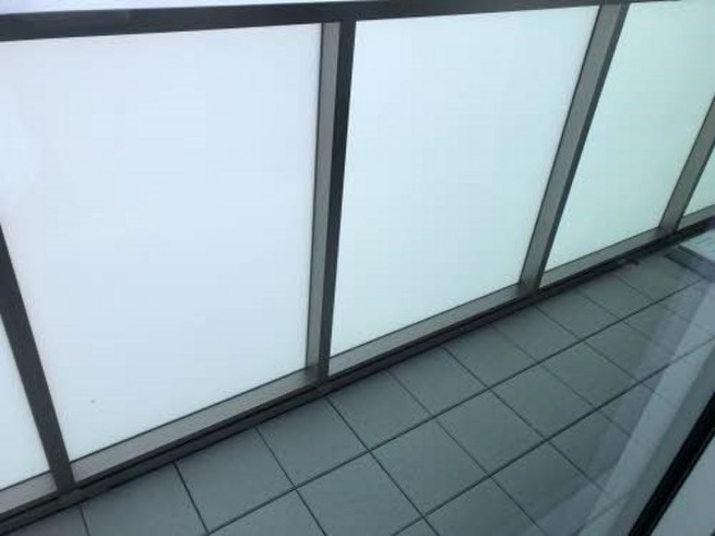 (2/23) バルコニー (2/23) バルコニー