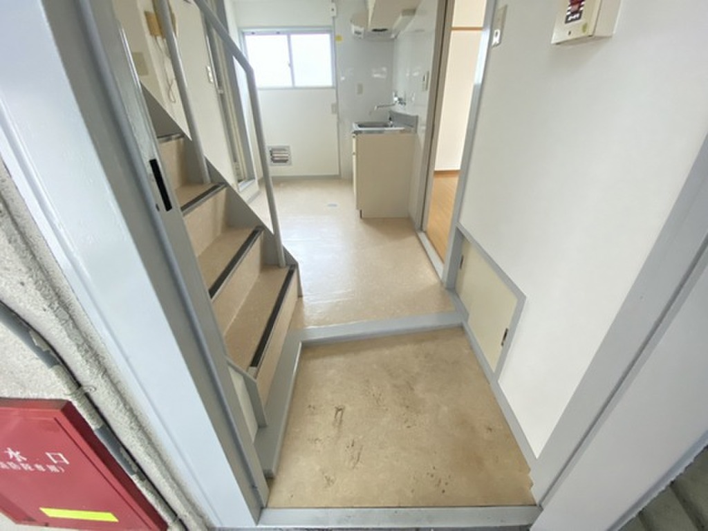 (12/21) 玄関 (12/21) 玄関