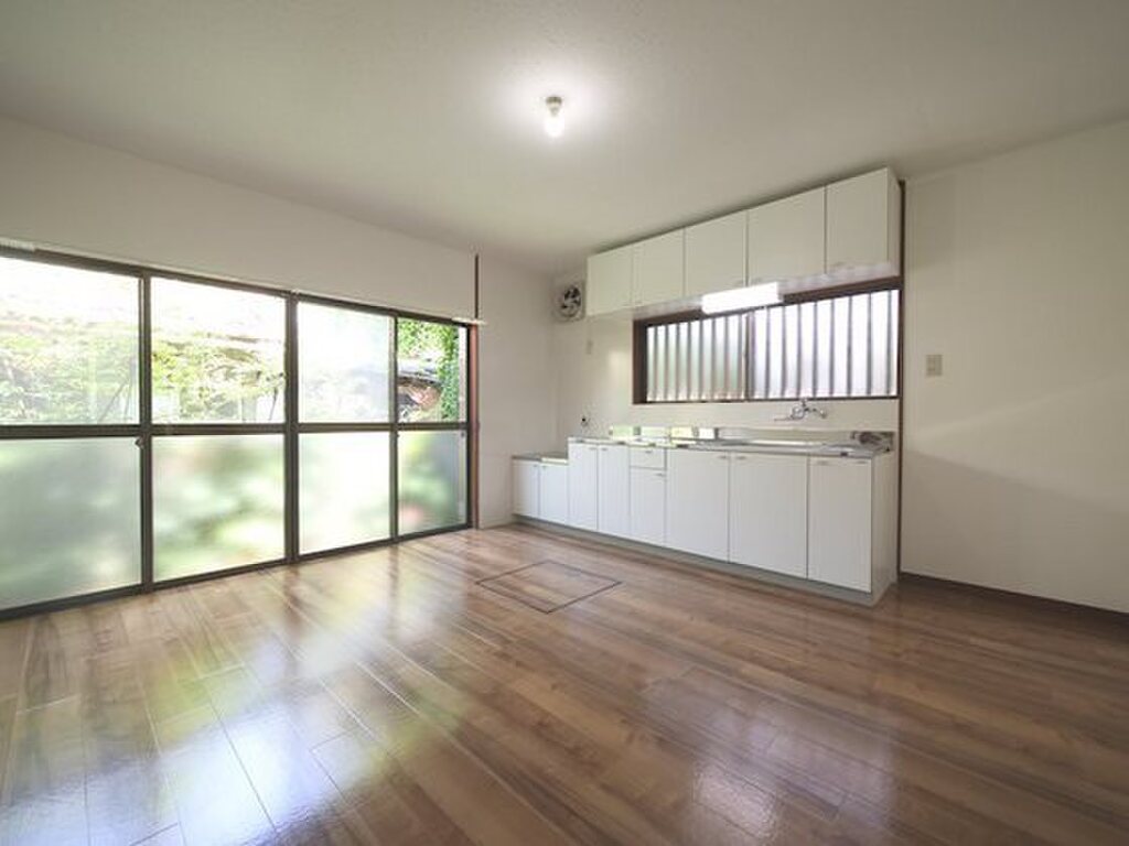 (4/25) 居室・リビング (4/25) 居室・リビング