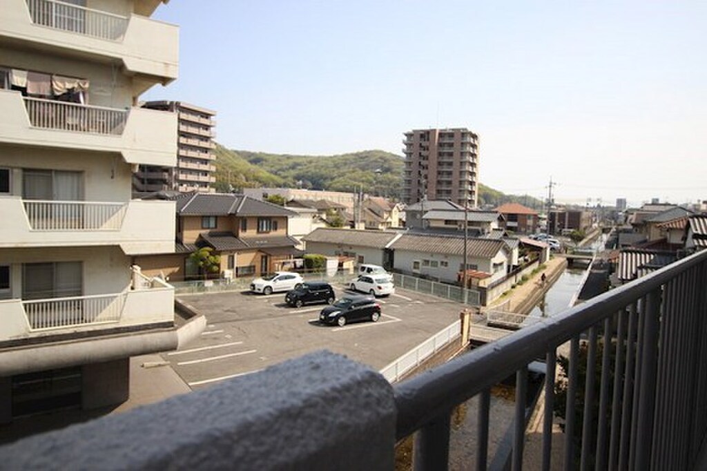 (12/19) 眺望 (12/19) 眺望