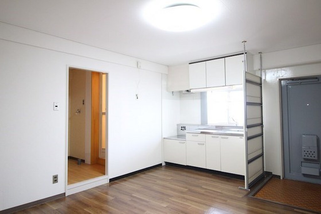 (2/19) 居室・リビング (2/19) 居室・リビング