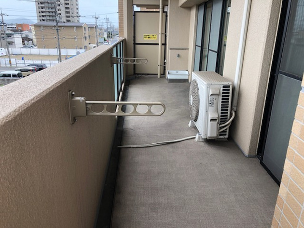 (12/27) バルコニー (12/27) バルコニー