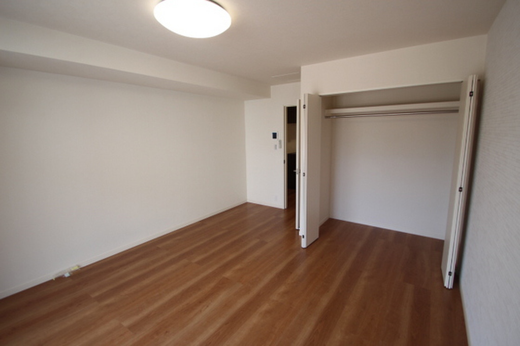 (8/15) ※他号室の写真です (8/15) ※他号室の写真です