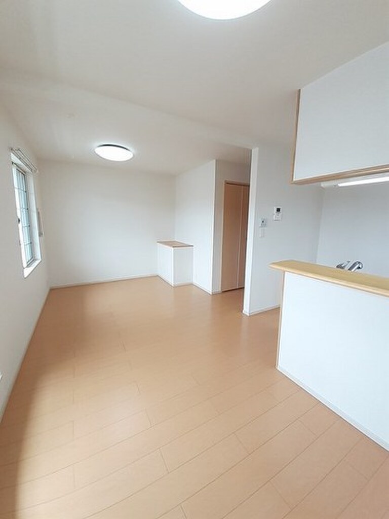 (2/14) 居室・リビング (2/14) 居室・リビング