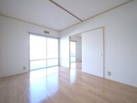 サンコート芳泉A棟