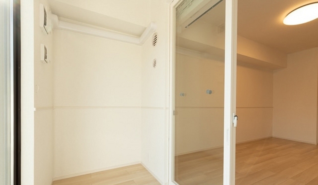 (11/14) バルコニー (11/14) バルコニー