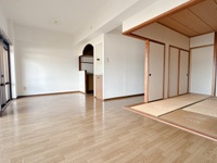 エメラルドマンション中山南壱番館