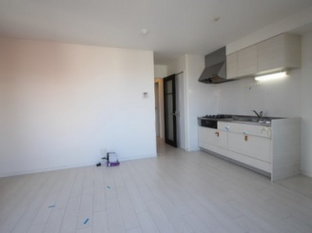 (16/27) 居室・リビング