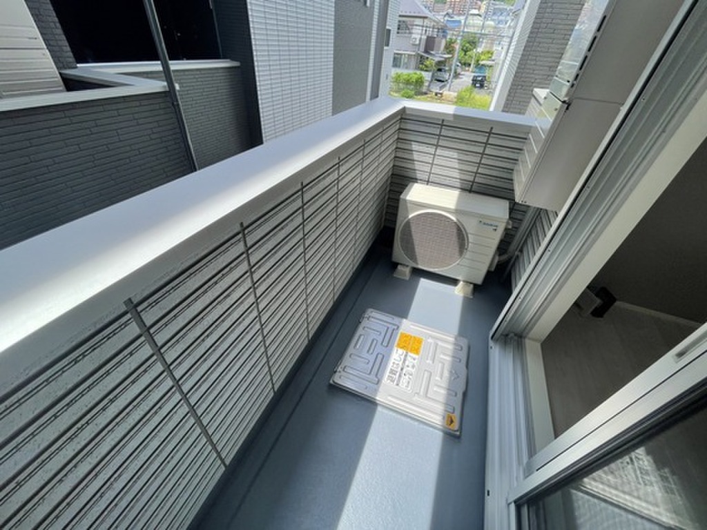 (11/25) バルコニー (11/25) バルコニー