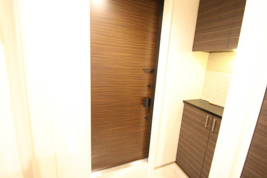 (10/29) 玄関 (10/29) 玄関