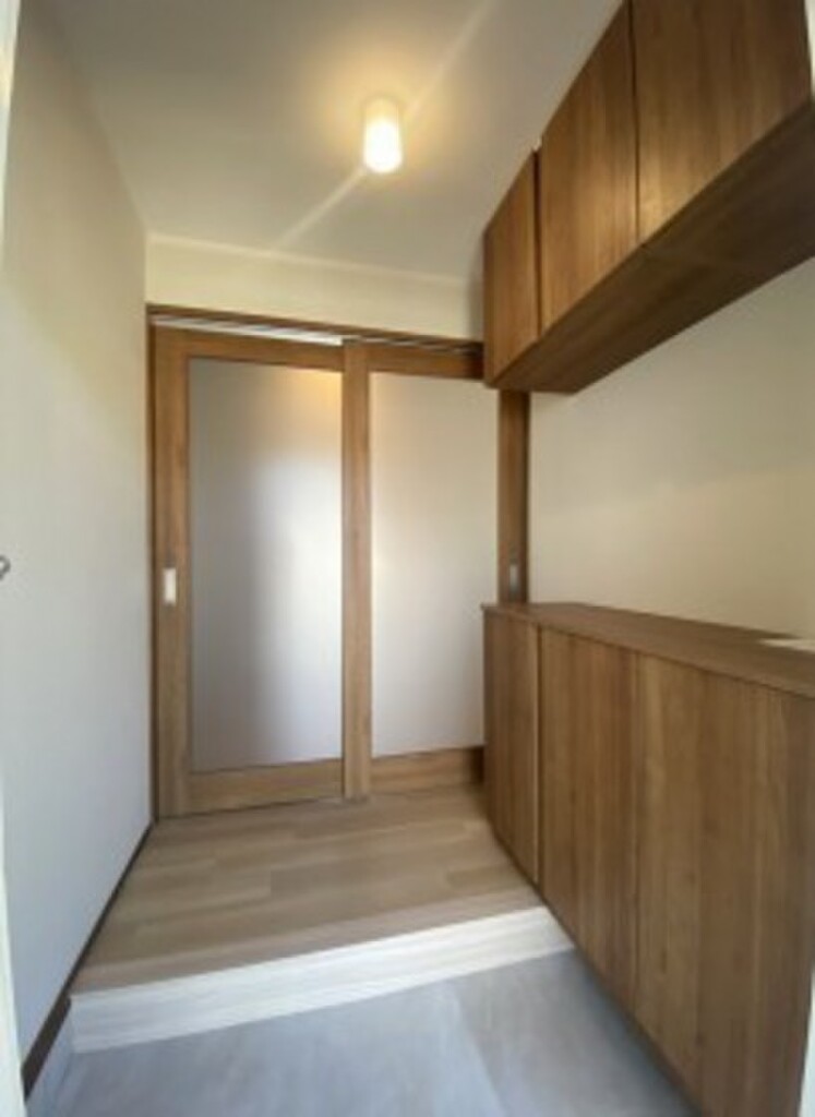 (12/25) 玄関 (12/25) 玄関