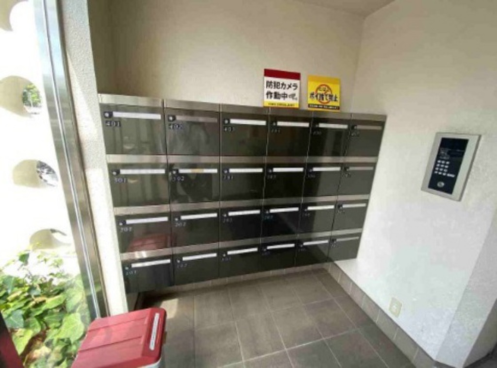 (10/20) 玄関 (10/20) 玄関