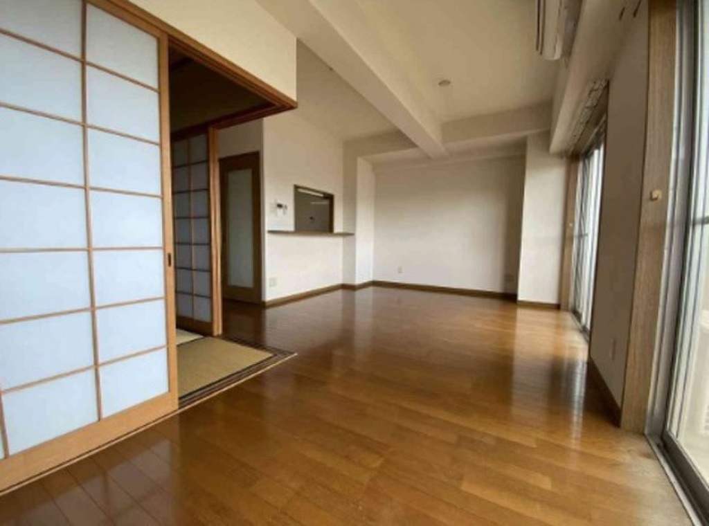 (13/20) 居室・リビング (13/20) 居室・リビング