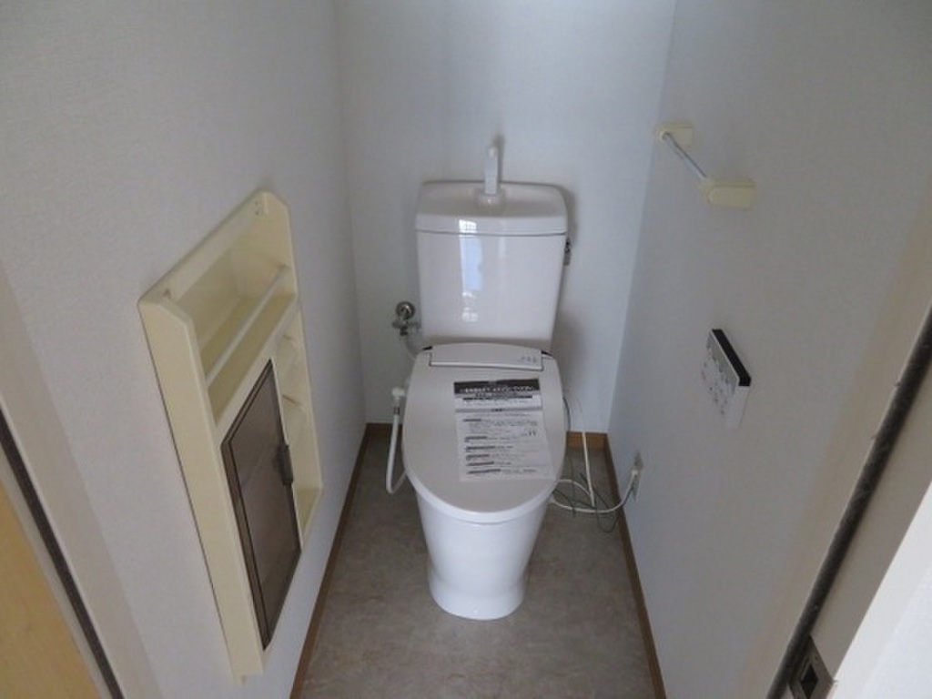 (5/18) トイレ (5/18) トイレ