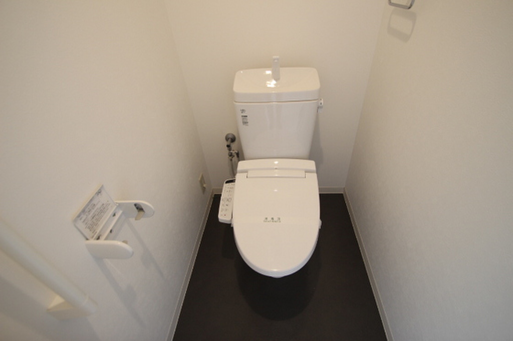 (6/18) トイレ (6/18) トイレ