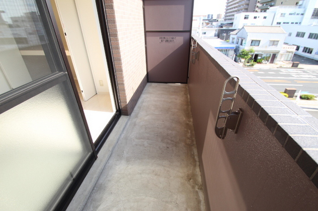 (10/18) バルコニー (10/18) バルコニー