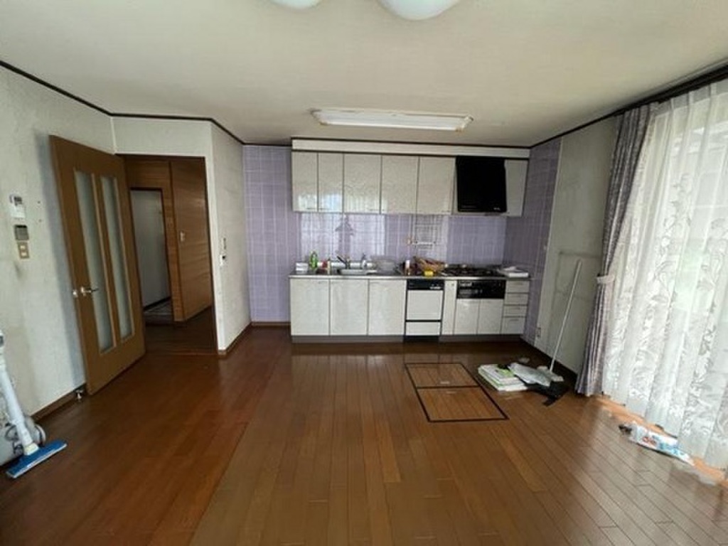 (2/14) 居室・リビング (2/14) 居室・リビング